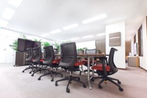 オフィスチェアの集団