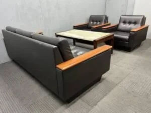 コクヨ 会議用テーブル